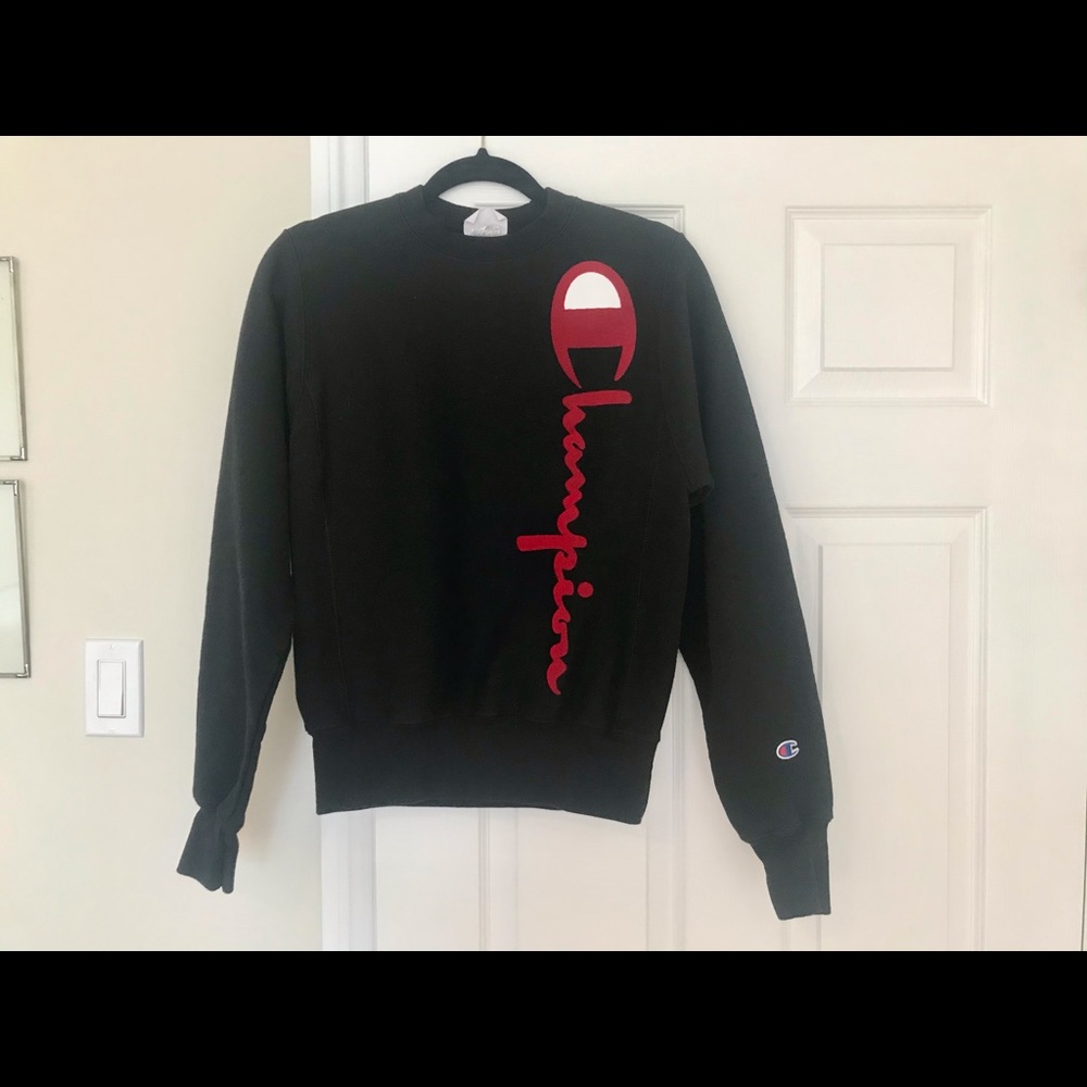 2/$30 NWOT Youth Champion Sweater